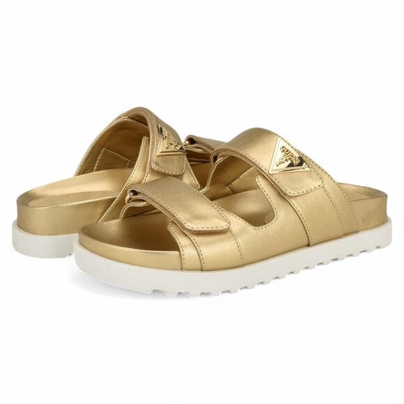 Guess Women's Fabula Lug-Sole Logo Footbed Sandals - Gold - Picture 5 of 5